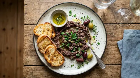 Cannabis-Oliven-Tapenade